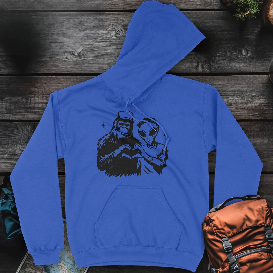 Bigfoot and Alien - Royal